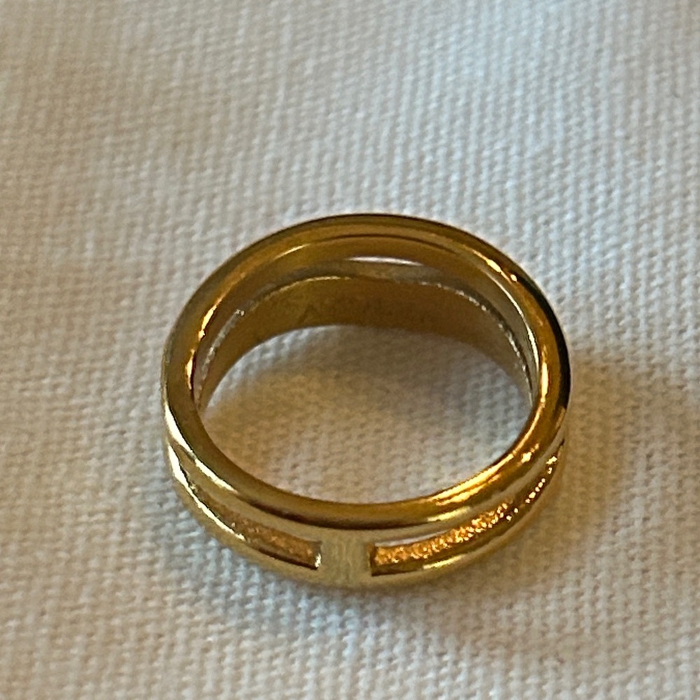 Atolea designer beachwear Gold and White‎ Ring size 4 - Picture 3 of 3